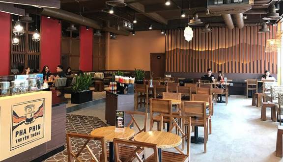 thiết kế quán cafe Highlands Coffee