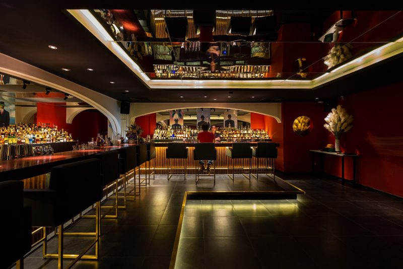 Speakeasy Bar là gì? Review không gian Rabbit Hole