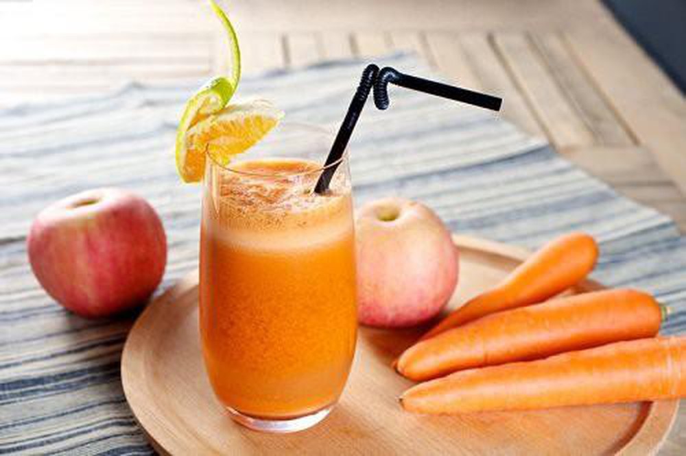 nước ép táo