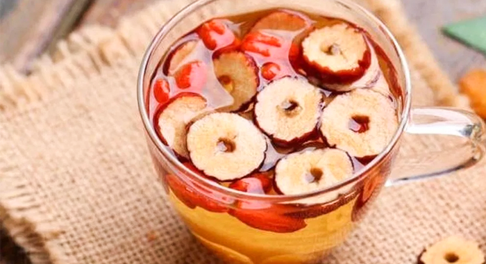 trà táo đỏ