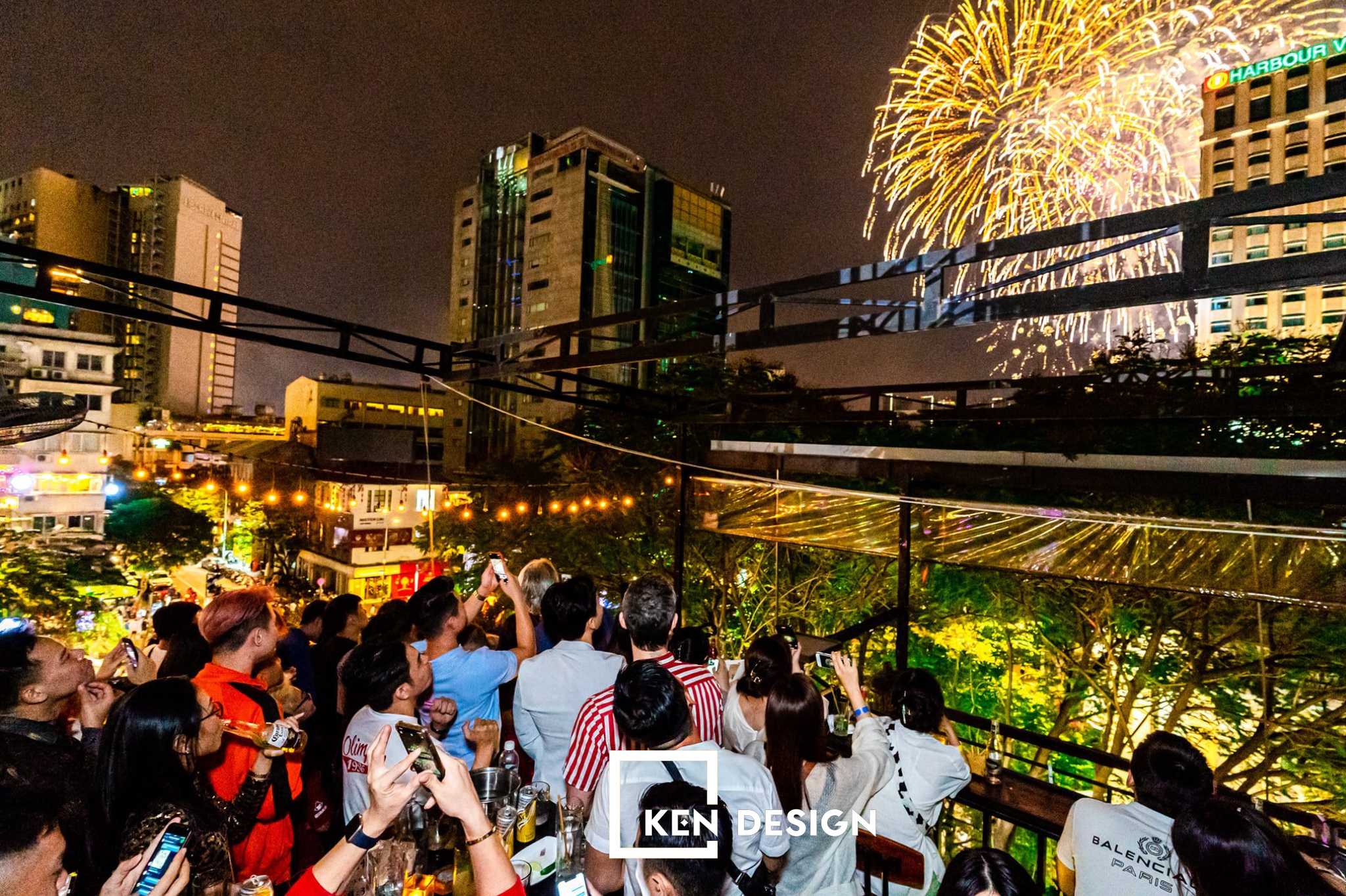 Not A Joke Bar Rooftop Sài Gòn