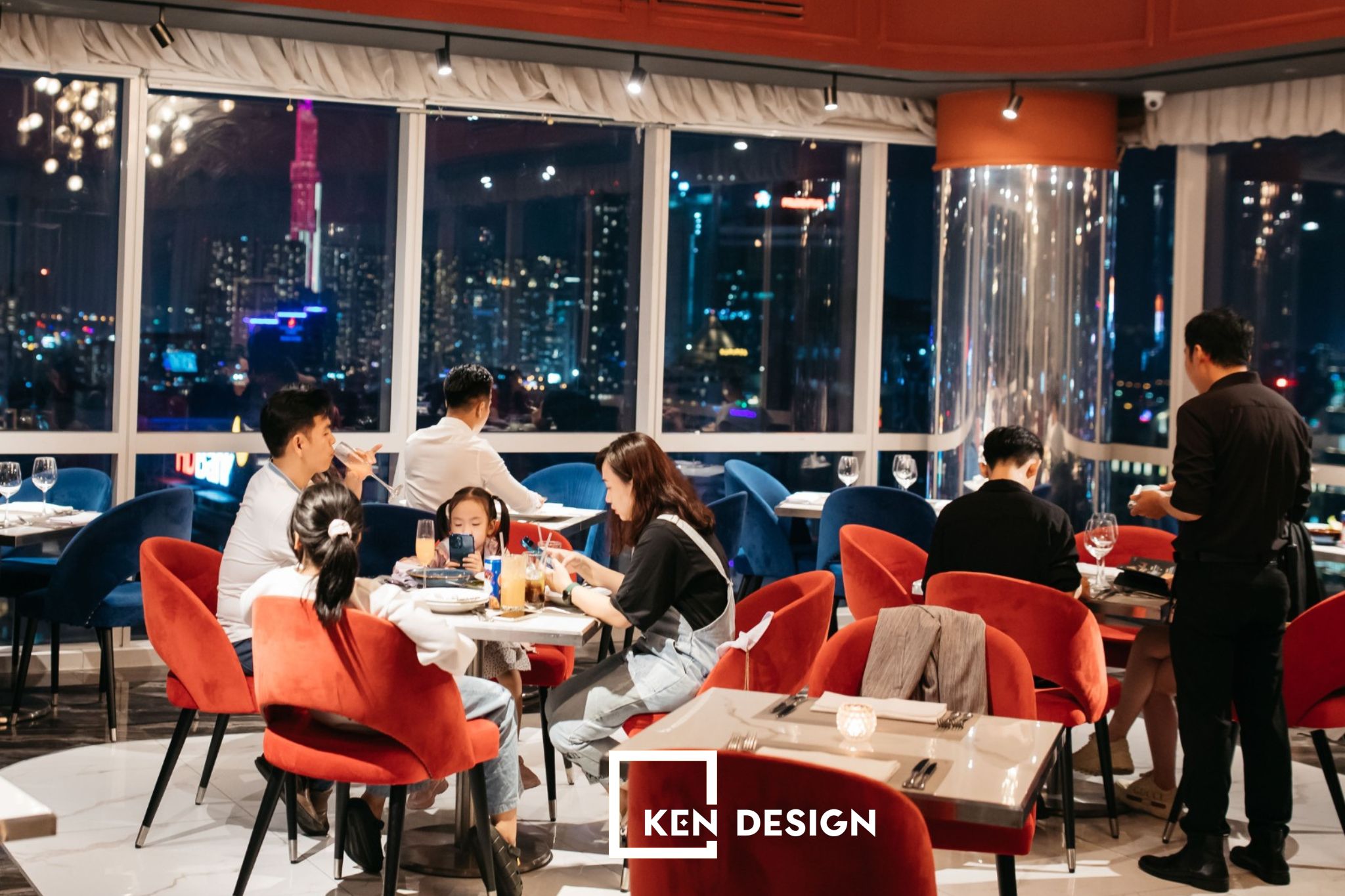 Shri Rooftop Bar & Nhà hàng Sài Gòn