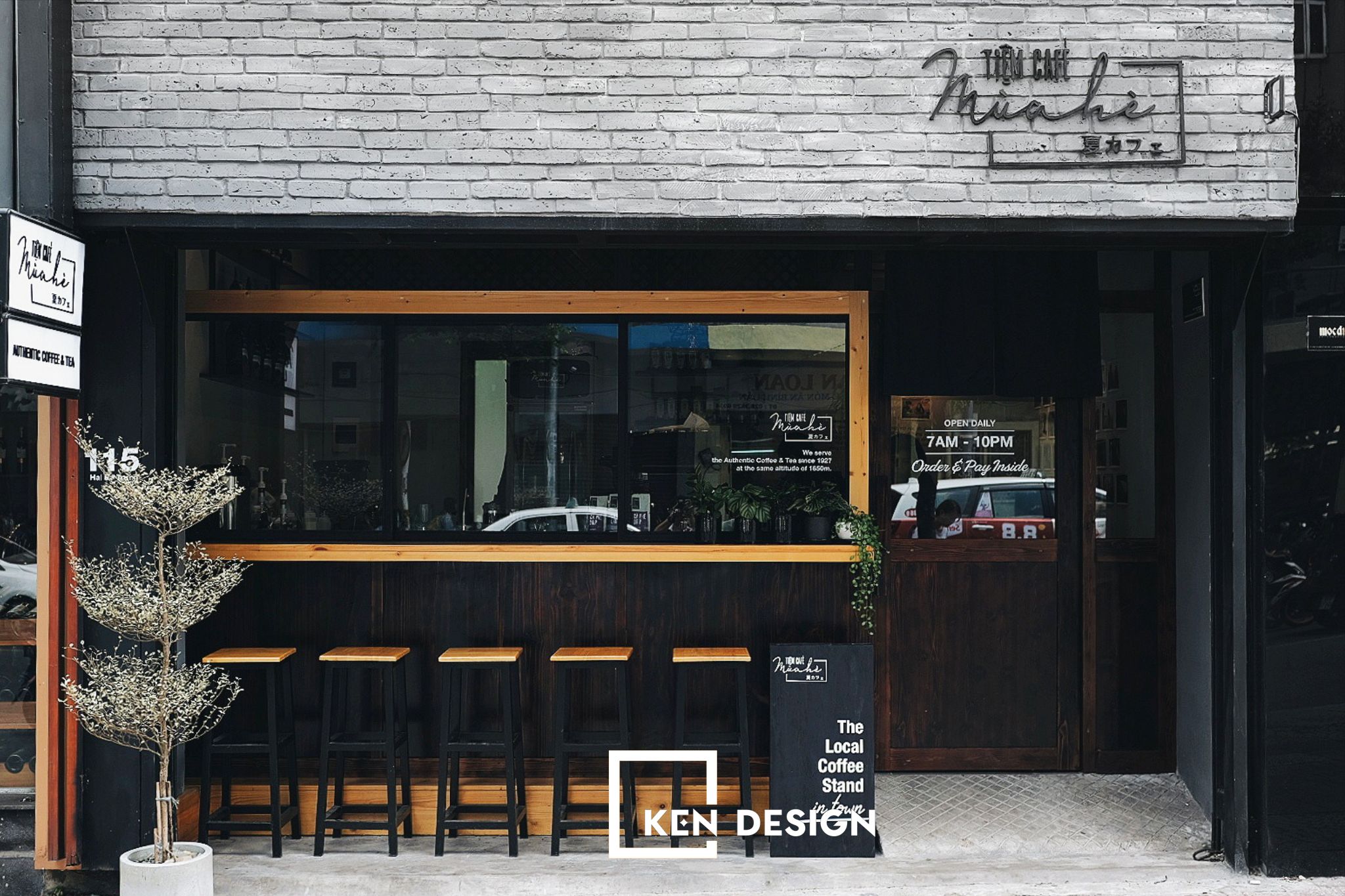 Tiệm Cafe Mùa Hè